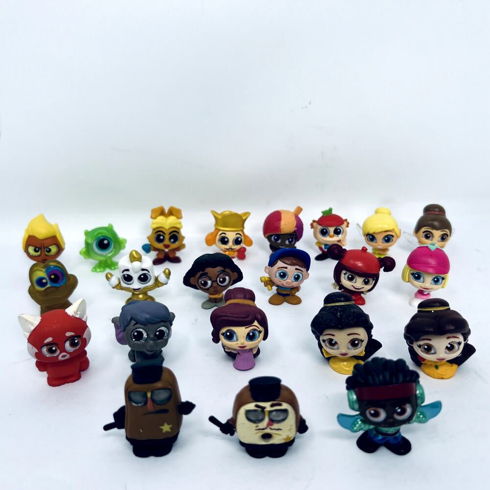 Disney Doorables Lot of 22 Limited Edition Action Figures Toy Child Kid Collect